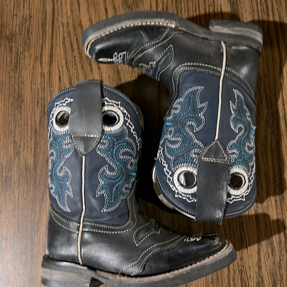 Youth toddler square boots